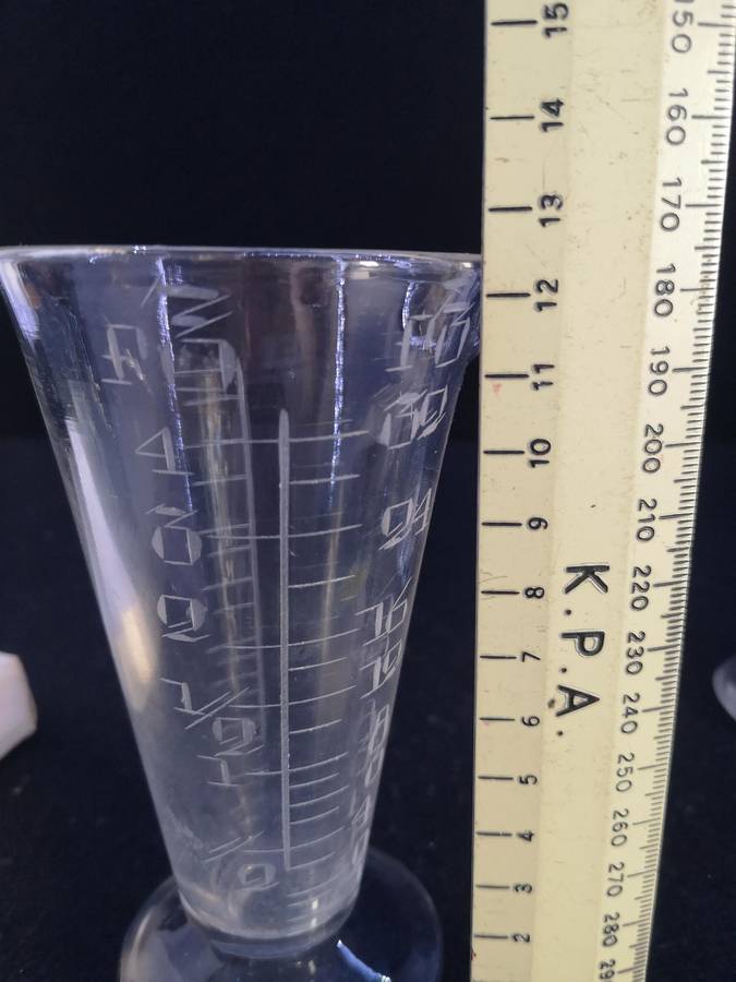 Antique Etched glass apothecary measuring beaker