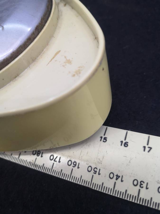 Collectable Fossil wind up alarm clock - alarm not working. Keeps time