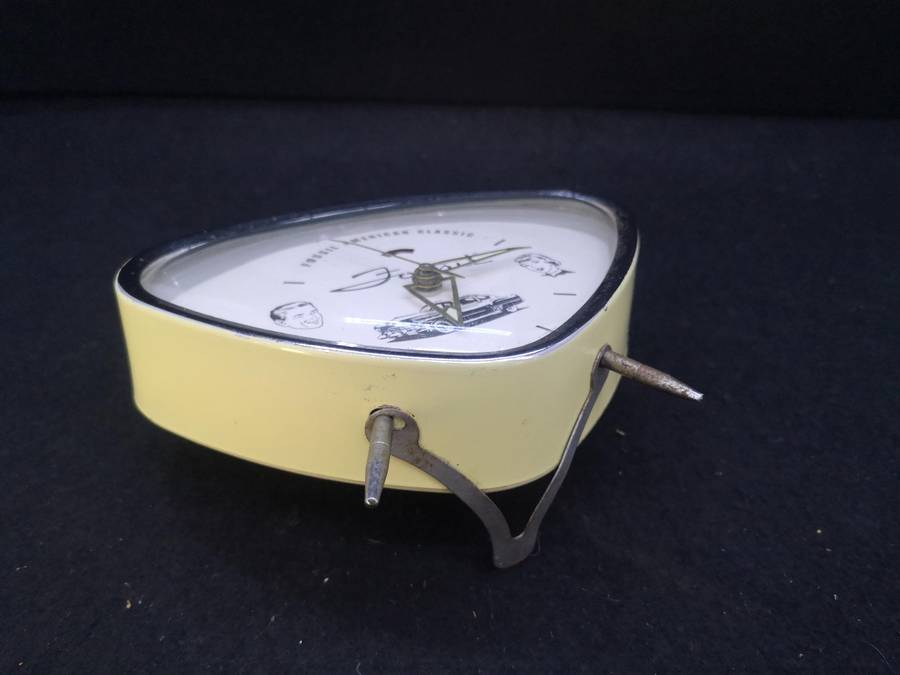 Collectable Fossil wind up alarm clock - alarm not working. Keeps time