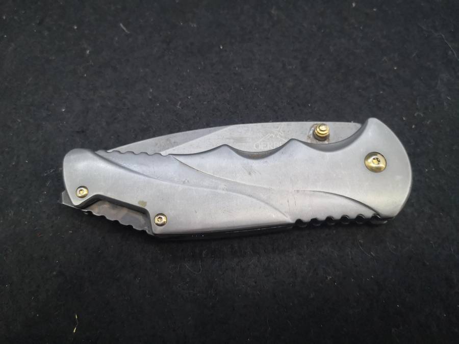 Gerber folding knife