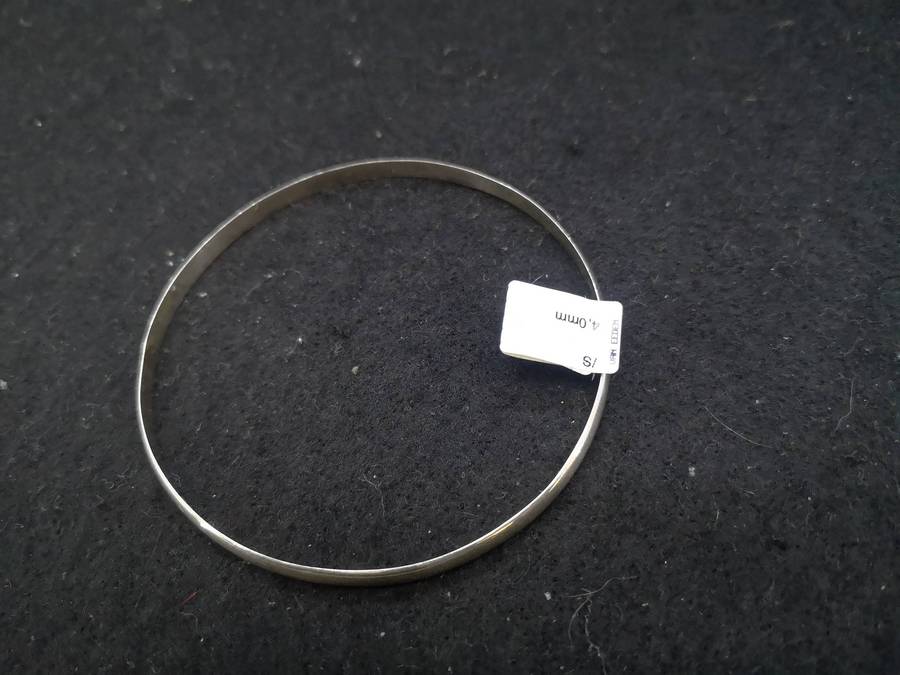 925 Silver 4mm bangle
