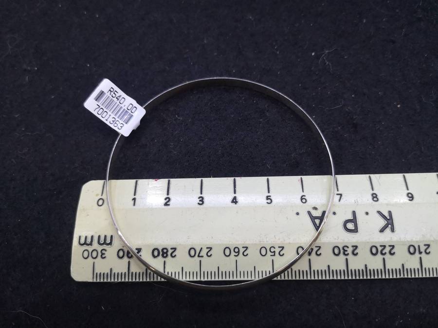 925 Silver 4mm bangle