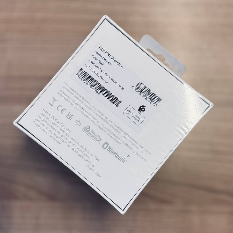 BRAND NEW SEALED  HONOR WATCH 4