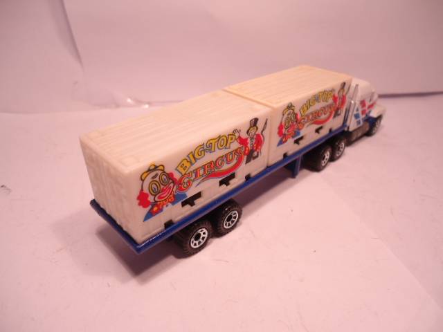 Matchbox Convoy Series - Mack Container Truck - Big Top Circus - # CY 28