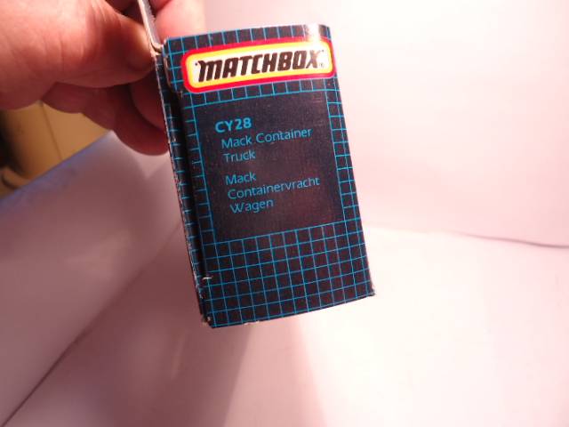 Matchbox Convoy Series - Mack Container Truck - Big Top Circus - # CY 28