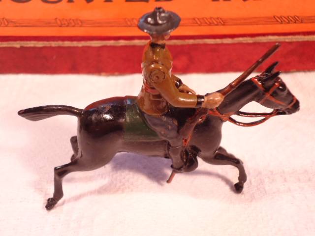 Britains - South African Mounted Infantry - 5 Mounted British Soldiers - Set 38 - #SB12 - RARE