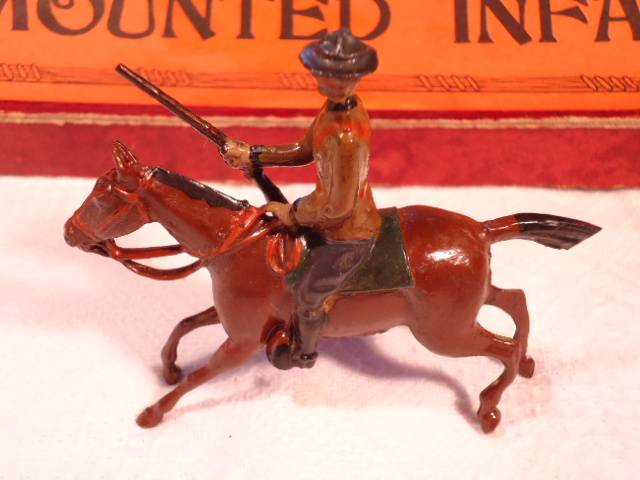 Britains - South African Mounted Infantry - 5 Mounted British Soldiers - Set 38 - #SB12 - RARE