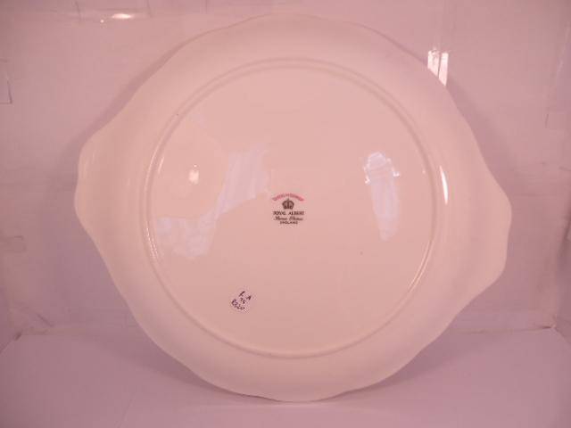 Royal Albert Bone China - 'Queens Messenger' - Single Cake Plate with Stand