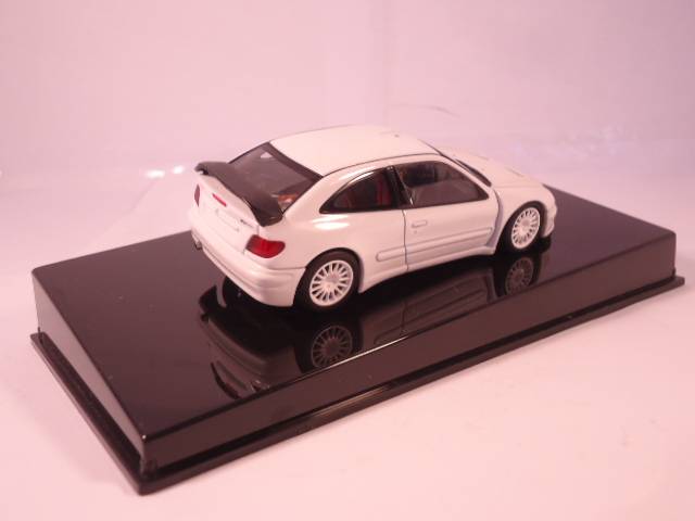 AutoArt - Citroen Xsara WRC 2004 Plane Body - #60439