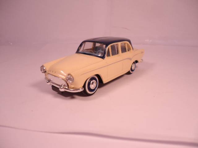 Norev - 1997 Simca Aronde - Resin Model