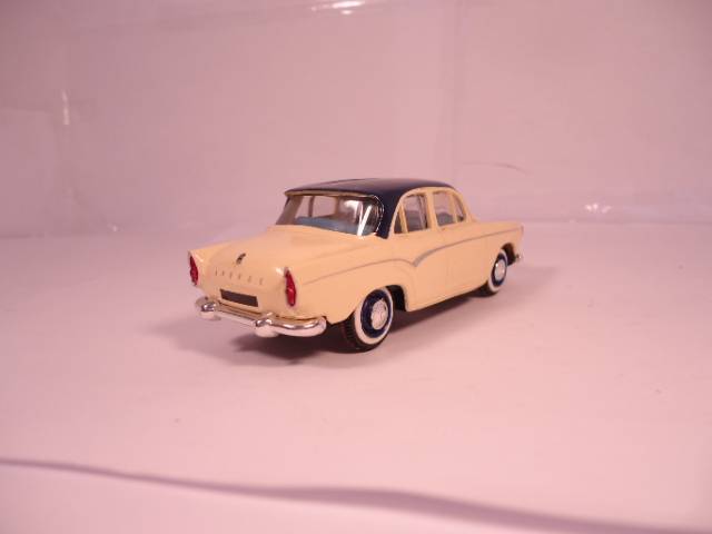 Norev - 1997 Simca Aronde - Resin Model