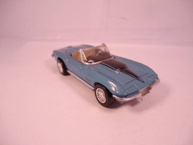 New Ray - Lot of 3 Models