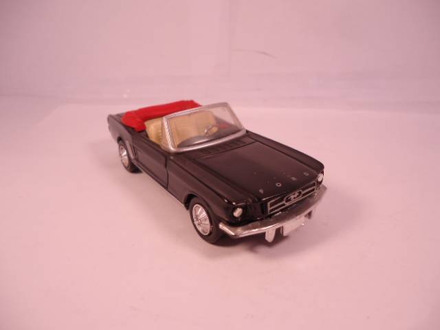 New Ray - Lot of 3 Models