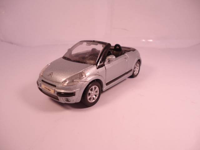 Maisto - Lot of 4 Models