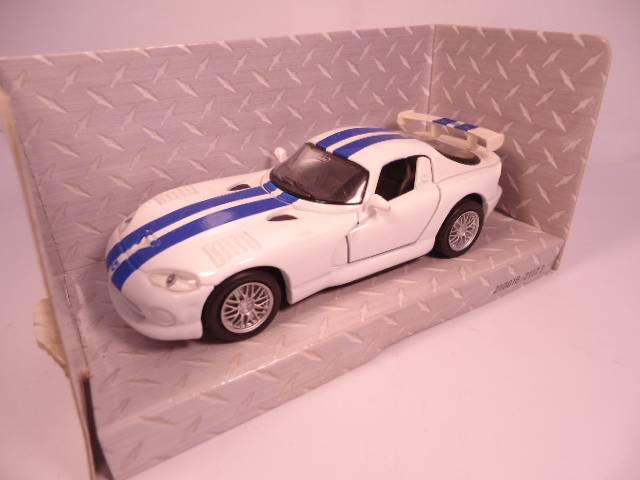 Maisto - Lot of 3 Models