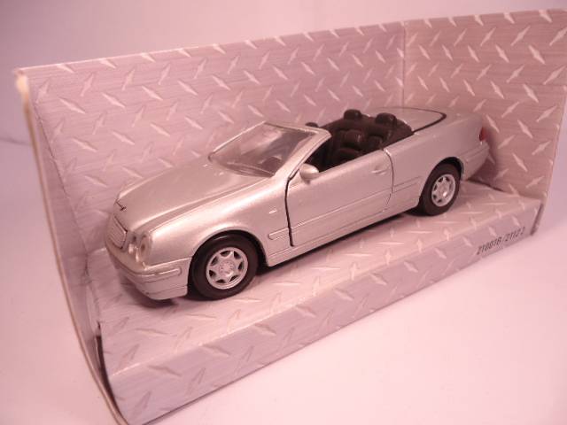 Maisto - Lot of 3 Models