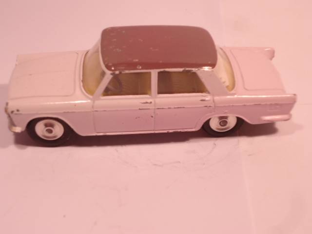 Corgi - Fiat 2100 - # 232