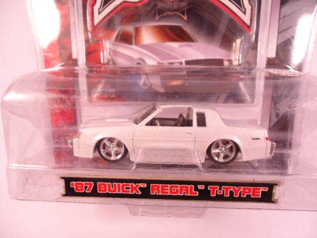Maisto - '87 Buick Regal T-Type - #15494