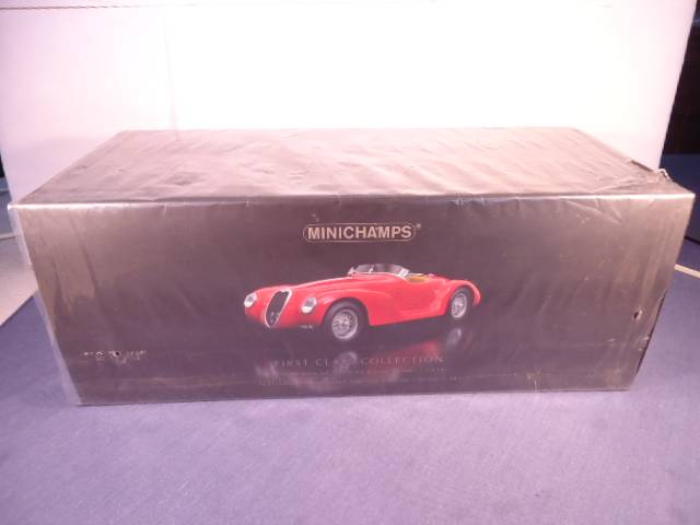 Minichamps - 1939 Alfa Romeo 6C 2500 SS Corsa Spider - First Class Collection -  # 107120230