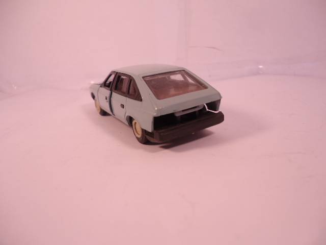 Mixed - Lot of 4 Models