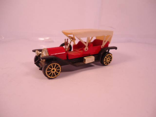 Mixed - Lot of 4 Models