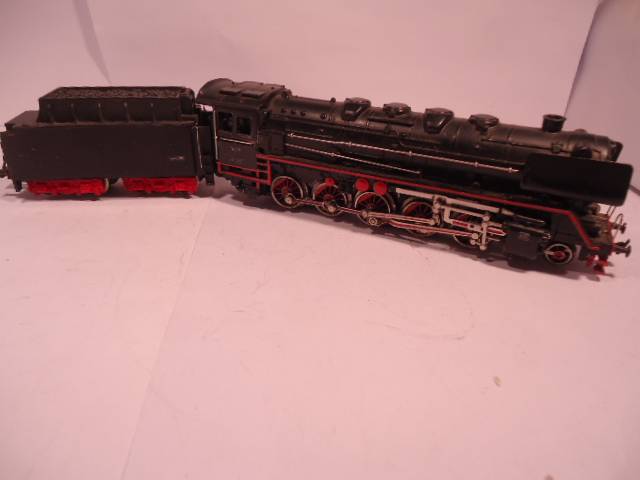 Marklin - Heavy Good Locomotive - # 3027 - Untested plus Rolling Stock