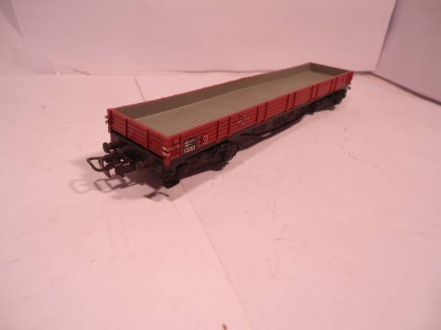 Marklin - Heavy Good Locomotive - # 3027 - Untested plus Rolling Stock