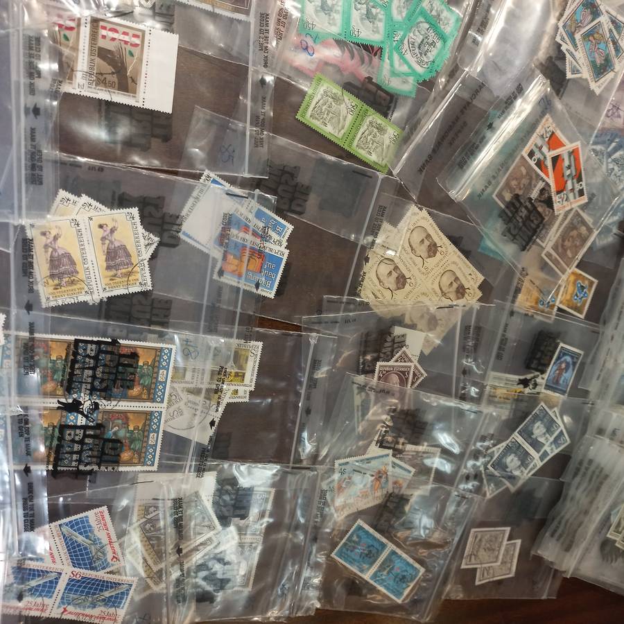 Austria Collection off paper neatly sorted. Includes definitives. R1 start