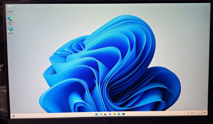 HP EliteDesk 8th Gen i5 8GB DDR4 RAM 256GB M.2 Gen3 SSD