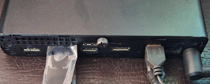 HP EliteDesk 8th Gen i5 8GB DDR4 RAM 256GB M.2 Gen3 SSD