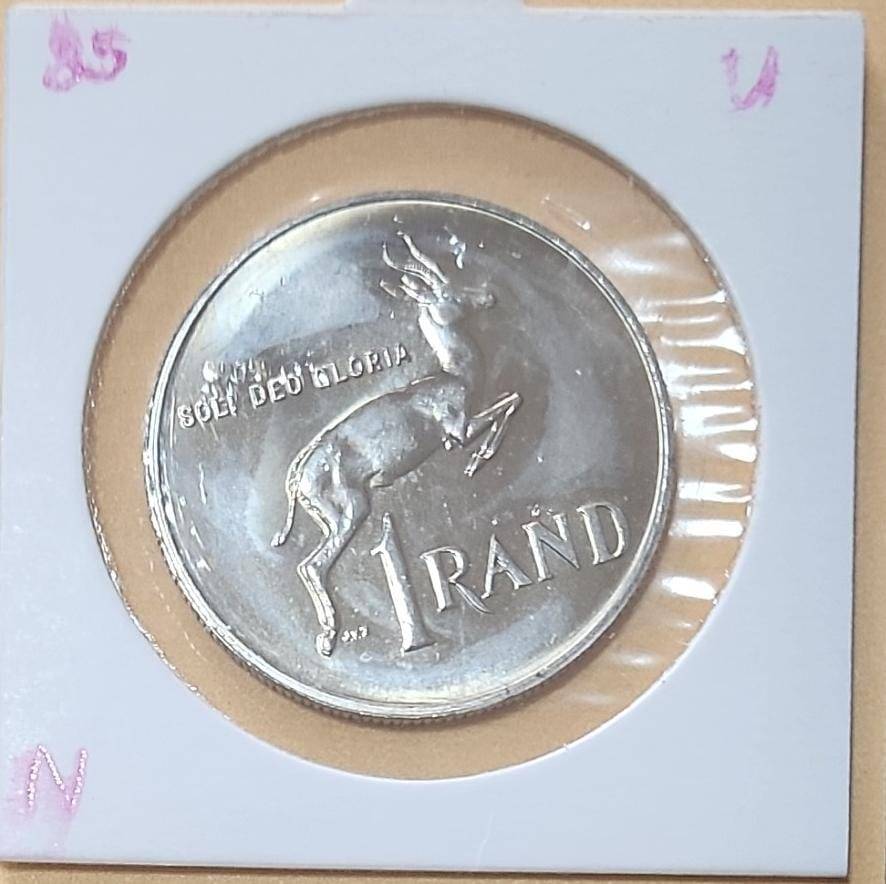 1987 R1 UNC! ~ Nickel