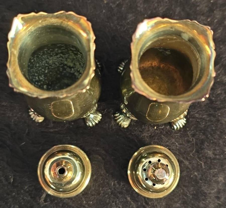 Vintage Pair of silver metal baluster - Salt & Pepper Shakers