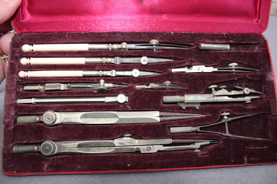 Vintage mathematical set - complete