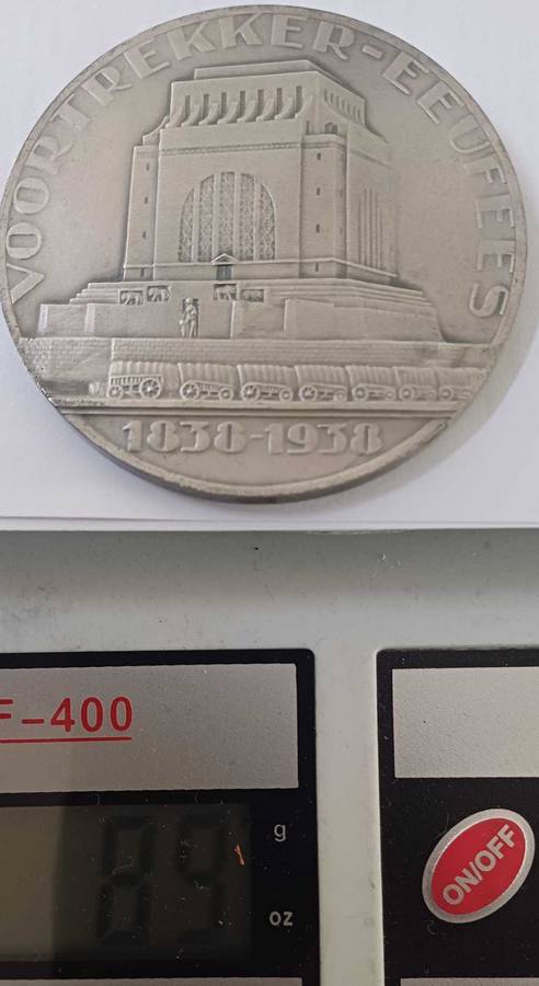 1838 To 1938 Voortrekker Eeufees medal Kaapstad-Mgundlovu-Pretoria Medal