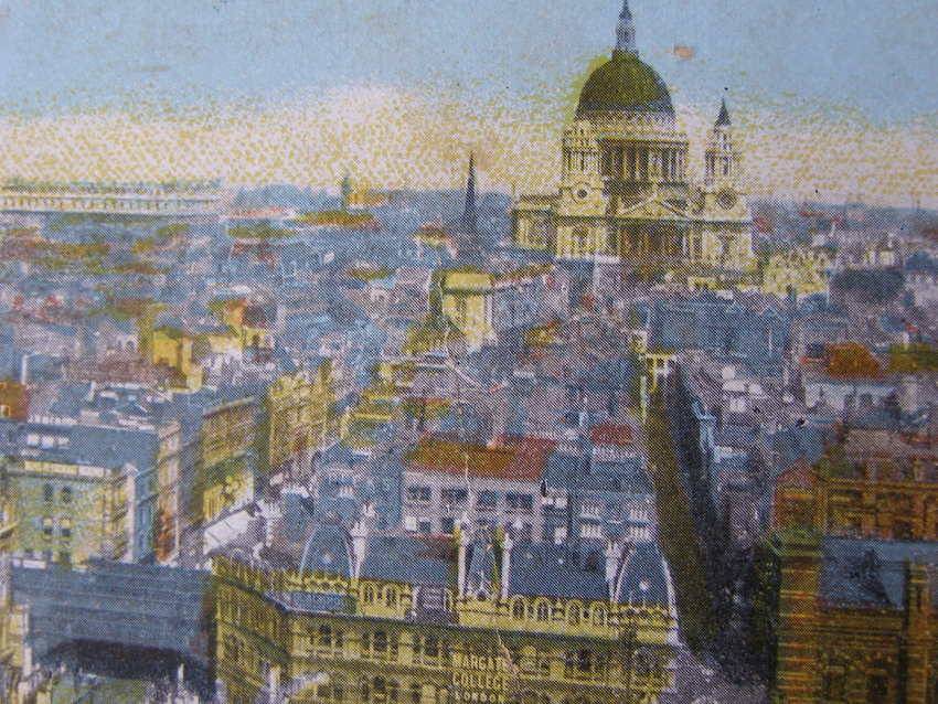 Vintage POSTCARD - Birds Eye View of City (London)