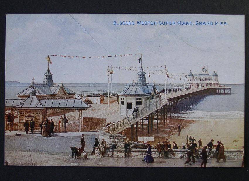 Photochrom Celesque Series POSTCARD - Weston-Super-Mare: Grand Pier