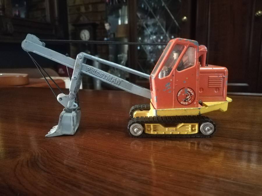 Corgi Toys Priestman Shovel
