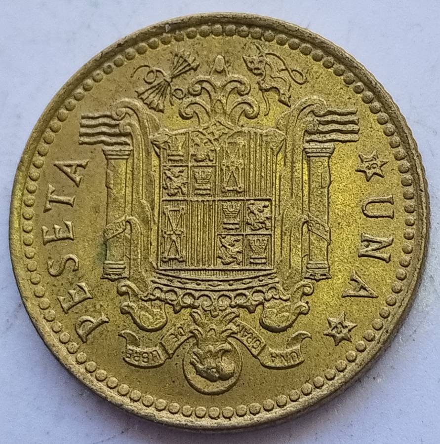 1966        Una Peseta  Coin       Spain         SUN14743