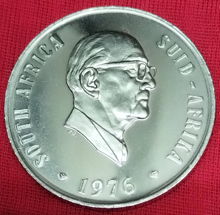1976   50c   Coin             SUN15360