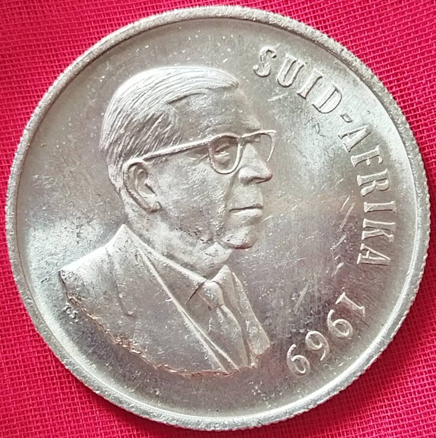 1969  SILVER   R1   COIN   (Afrikaans)       `SUN16130~