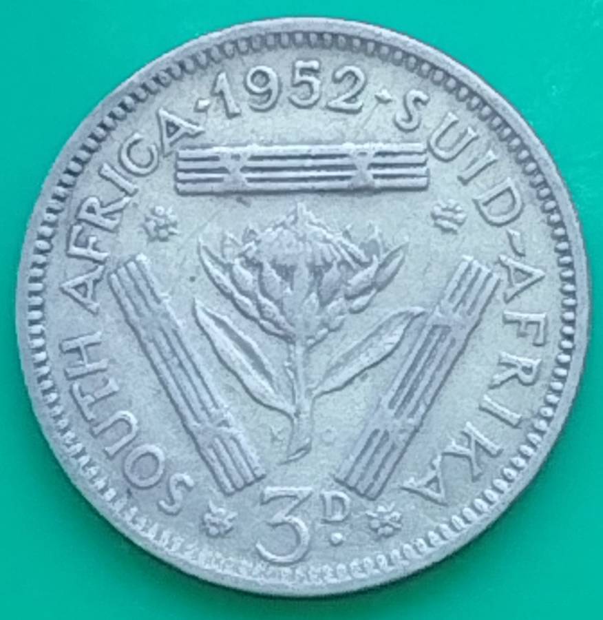 1952  Threepence Coin   (SILVER   0.500)             SUN16308