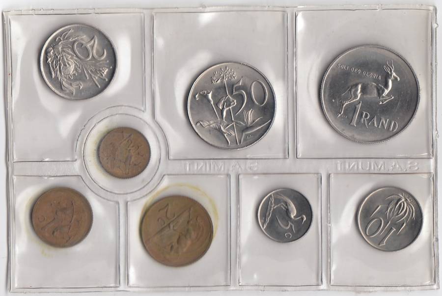 1978 MINT PACK UNC WITH 1/2 CENT COIN      1978-002