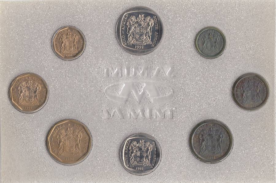 1992    SA Uncirculated Mint Pack -   SEALED     1992-064~