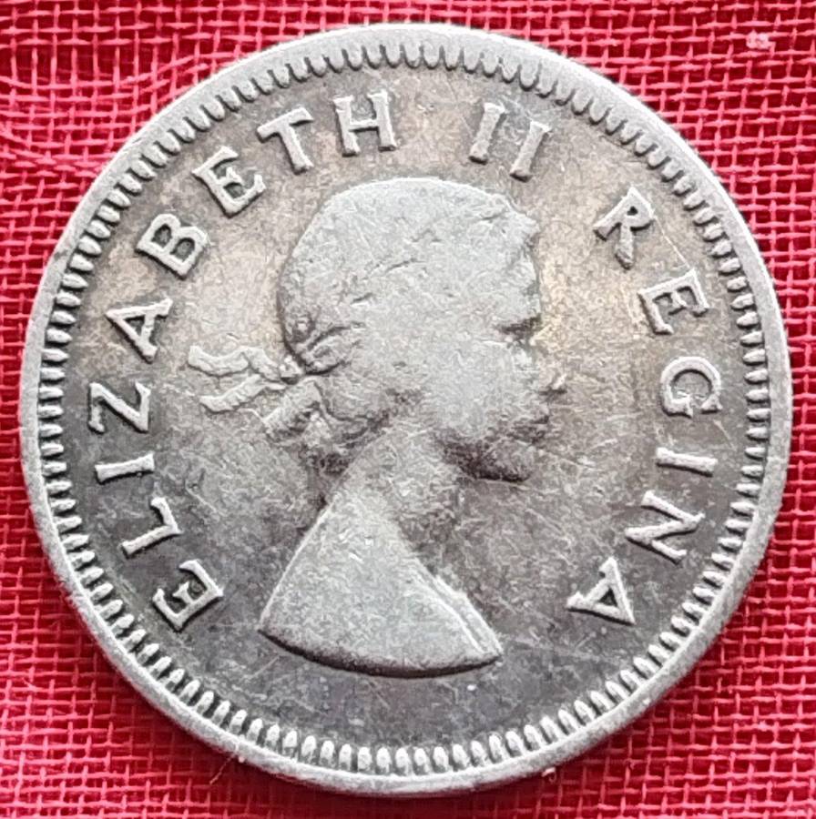 1954  Threepence Coin   ( SILVER   50% )             SUN15464~