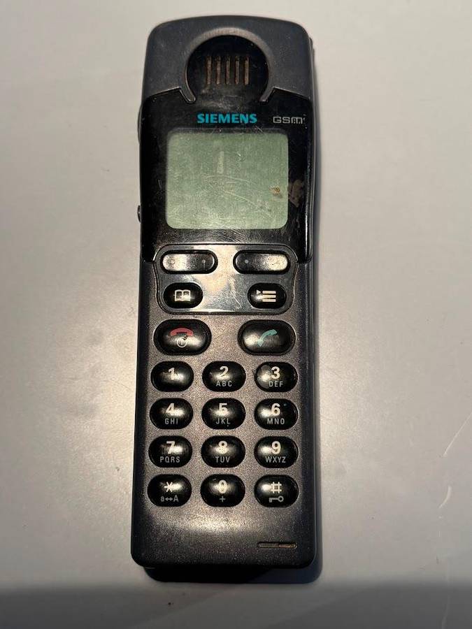 SIEMENS S10 D - Brick Mobile Cell Phone Vintage Retro Collectable