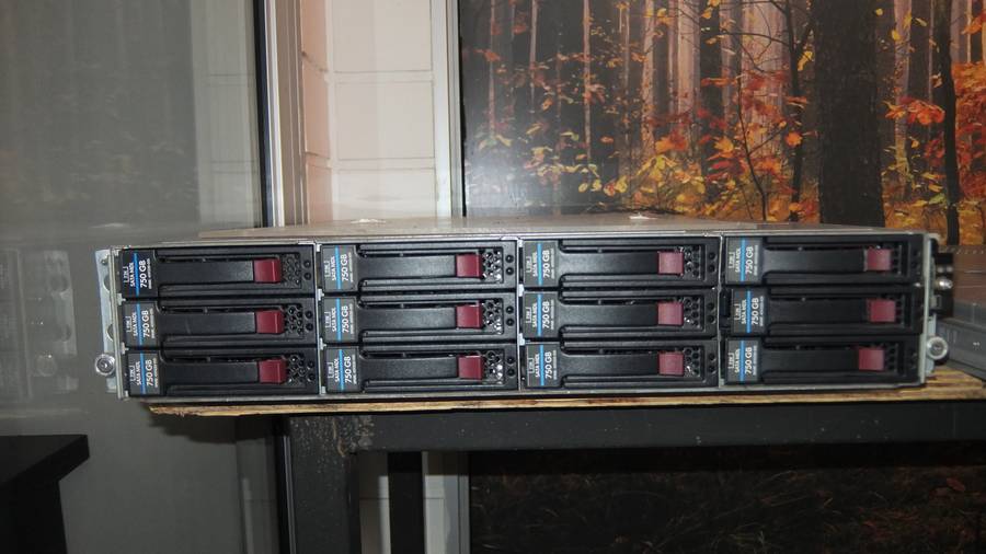 HP STORAGE WORKS MSA60 WITH 12x750GB