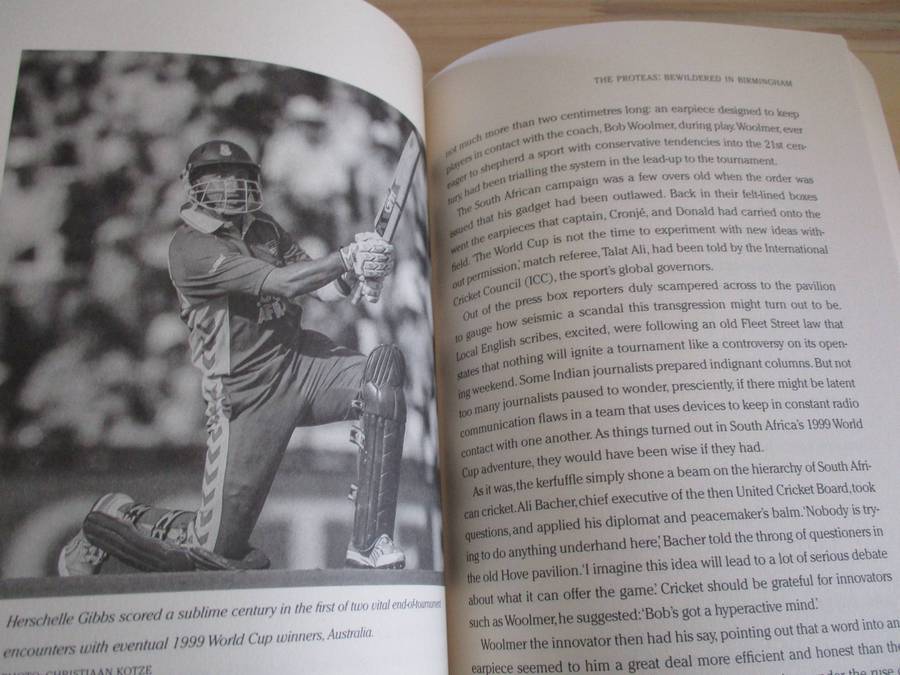 VUVUZELA DAWN - 25 Sports Stories that Shaped a New Nation