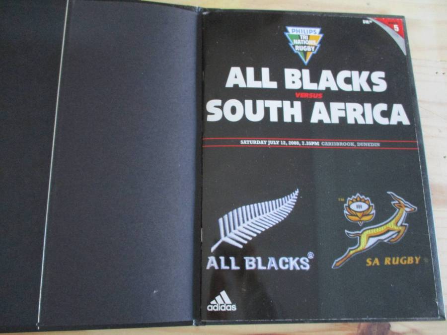 ALL BLACKS vs SPRINGBOKS - Carisbrook July 12th 2008 Souvenir Programme (De Luxe)