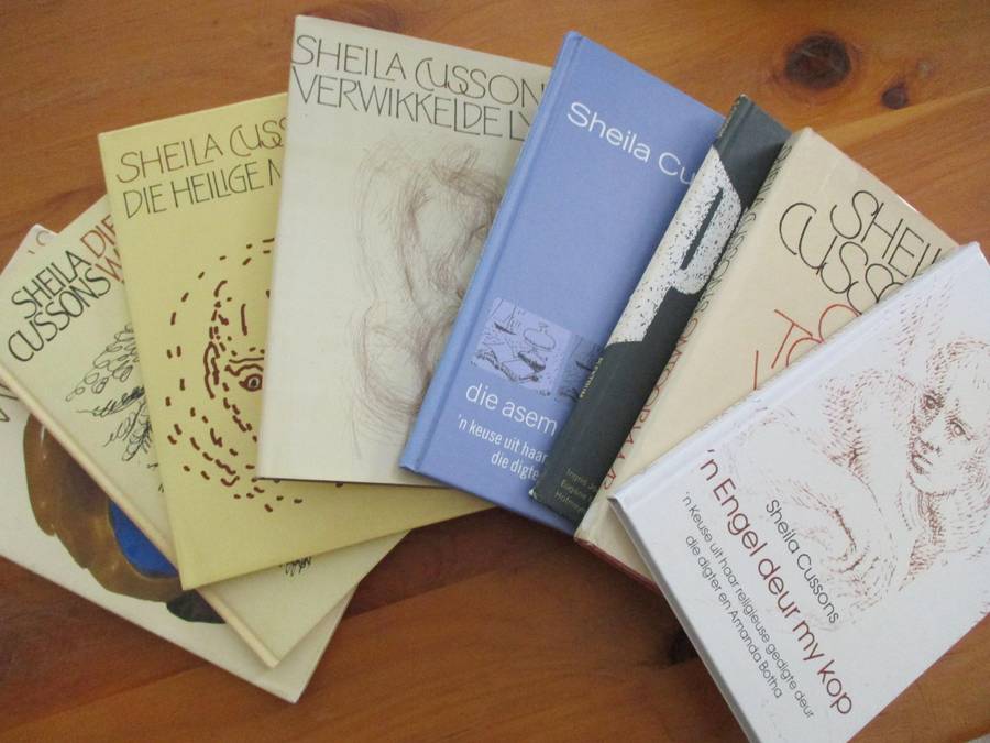 Agt SHEILA CUSSONS bundels