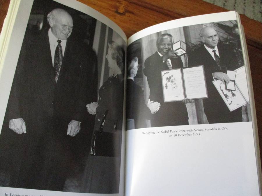 SIGNED. FW DE KLERK THE AUTOBIOGRAPHY  THE LAST TREK A NEW BEGINNING